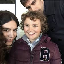 Pin By Minita Sant On Guapo In 2020 Turkish Actors Actors Celebrities