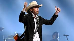 Toby Keith Makes Emotional Return To The Stage To Sing "Don't Let The Old Man In"