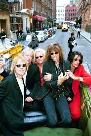 Aerosmith Falling In Love Is Hard On The Knees Video Pin On Steven Tyler