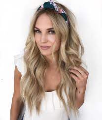 Best Hairstyles And Haircuts For Heart Shaped Faces Hair Styles Headband Hairstyles Heart Face Shape