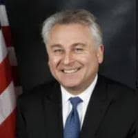 Erika Geiss (listed in Progressive Voters Guide)