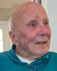 Bruce Ohmann's Instagram, Twitter & Facebook