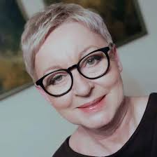 📣 Z ogromną przyjemnością ogłaszamy dwanaście nominacji w 19. edycji  Nagrody im. Ireny Sendlerowej „Za naprawianie świata”. 👏👏👏 Nagroda to  przede wszystkim twarze nauczycielek i nauczycieli Sendlerowców