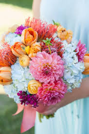 Each bouquet have 13 stems,with 6 flowers and 2 buds,flower diameter approx 3.5''h x 2''w,total length approx 20.87''. 15 Bright Orange Bridal Bouquets For Fashion Forward Brides Chicwedd