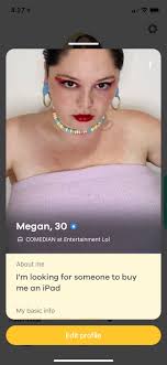 francesca cunningham (@fraaaanx)