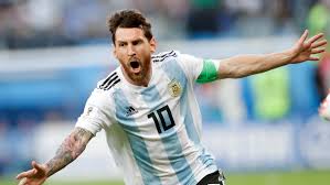 Messi играет с 2005 в фк барселона (барса). Nationalelf Comeback Lionel Messi Spielt Nach 8 Monaten Pause Wieder Fur Argentinien