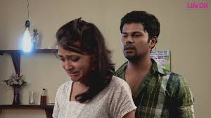 Boyfriend Blackmails Girlfriend - JioHotstar