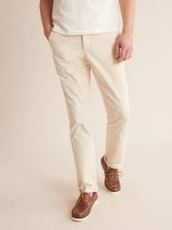 Pantalon Chino Regular Fit Homme Ecru Homme Vetement Et Deco Cyrillus
