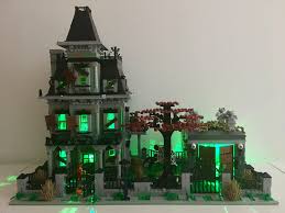 Pin By Shannon Kohn Designs Dreamingb On Lego Lego Haunted House Lego Architecture Lego Halloween