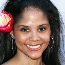 Watch Men, Money & Gold Diggers (2014) Full Movie Online