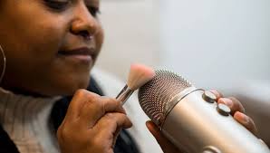 Photo L'ASMR: on l'aime ou on le déteste !  ICI - Radio France