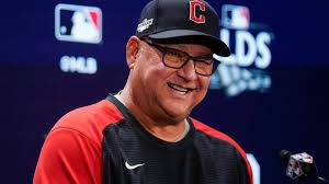 Anne Kline (@sweetasapig)