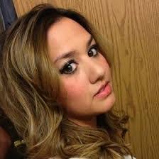 Jessica Hase's Instagram, Twitter & Facebook