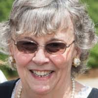 Donna Poole's Instagram, Twitter & Facebook