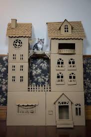 Les Paniers Pour Chat Les Plus Originaux D Internet Maison De Chat En Carton Chateau Pour Chat Maison De Chat