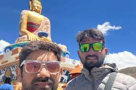 Nitish Kandwal (@neal_kandwal) • Instagram photos and videos