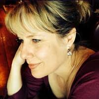 100+ perfiles de «Lana Wilson»