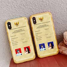 Dalam buku ini keduanya memiliki isi yang sama persis tanpa ada perbedaan kecuali pada tanda terima kutipan akta nikah (yang disobek sebagai tanda terima). Custom Case Akta Nikah Surat Nikah For All Tipe Shopee Indonesia