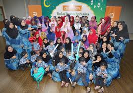 Tayangan amal filem takdir sempena hari wanita sedunia 2018 sempena hari wanita sedunia 2018, rousing. Ciklilyputih The Lifestyle Blogger Guardian Malaysia Rai 100 Kanak Kanak Dengan Sesi Membeli Belah Istimewa