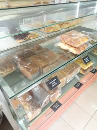 At the entrance are still traditional trishaws taking costumers back to their home. Mooosang King Kedai Kek Terengganu