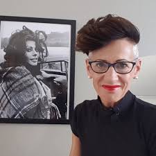 Jennifer Grant International (@jennifergrantinternational) • Facebook