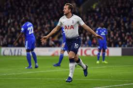 Confira vídeos e imagens que viralizaram nas redes. Tottenham Vence E Assume Vice Lideranca Do Campeonato Ingles 01 01 2019 Esporte Folha