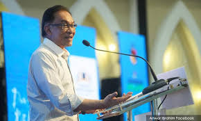 The seat became vacant after the resignation of the incumbent member danyal balagopal abdullah, a member of parti keadilan rakyat (pkr) and the governing pakatan harapan (ph) coalition. Malaysiakini Anwar Hints At Defending Port Dickson Seat In Ge15