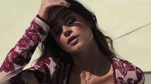 In 2006 she enrolled in the rede globo actors workshop. Ladygunn Tv Thaila Ayala Youtube