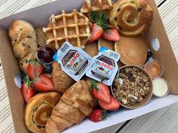The gdl grazing box is the ultimate must have when grazing on the go. Gg Bakes Breakfast Graze Boxes Available To Order For Facebook