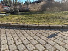 Image result for site:byggahus.se begränsningskabel under stenplatta