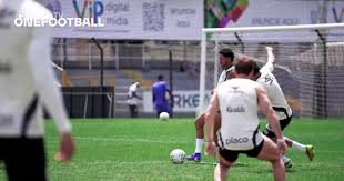 Fluminense vs Santos ताज़ा खबर – image (OneFootball)
