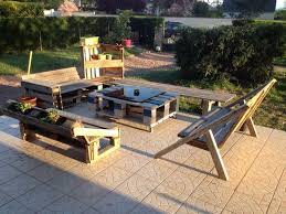 Wir bieten ihnen miet möbel für den event in einer speziellen location für einen anlass in ihren eigenen räumlichkeiten für ihren messe stand oder für ihre private feier. Gartenmobel Zum Selbermachen 20 Kreative Designs Fur Den Patio Bereich