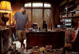 Michael burry is the investor whose story was made into the big short , and one of the most famous investors to come out of the global financial crisis. A Sage Worth Learning About Michael Burry Jasonç˜‹è‹±æ–‡ å›žé¦–é  ç—žå®¢é‚¦