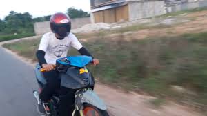 Dari tangan mekanik profesional serta di pilihan modifikasi motor bebek terpopuler yang cocok digunakan sebagai acuan untuk para pecinta motor pada modifikasi motor supra road race. Testing Motor Kharisma Versi Road Race Youtube