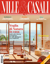 Vivere In Un Fienile Trasformato In Una Dimora Da Sogno Ville Casali Nel 2020 Villa Fienili Ristrutturati Fienile