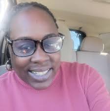 WOWWW!!! ELECTRIC PURPLE 💜🔥💜🔥💜 So unique, absolutely gorgeous babe  thank you for sharing with us xxxxxx #prom #promqueen #dress #prom2025  #purpledress #swansea