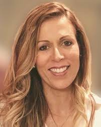 Mayra Fernandez's Instagram, Twitter & Facebook