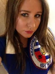 Charlotte McKenzie-Orr (@mckenziegirl86)