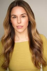 Elise Gatien's Instagram, Twitter & Facebook