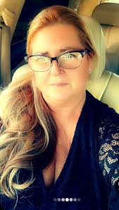 Great singer, songwriter and story teller performing in a near-perfect  environment.