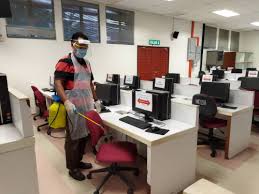 Live weather warnings, hourly weather updates. Pusat Pengetahuan Komunikasi Teknologi