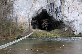 Vinde casa cu un anunt gratuit sau contacteaza direct proprietarul sau agentia, daca vrei sa iti cumperi casa. Unguru Mare Cave Padurea Craiului Ecotourism Destination