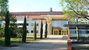 4 фото или видео фото и видео. College Bellevue Toulouse