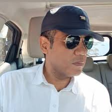 PONCHO ARAUJO. (@ponchoa21)