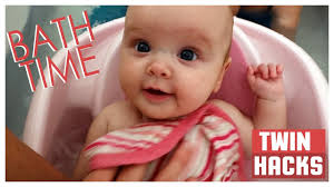 The right tub or bath seat can be a boost to your confidence as you handle your wiggling and wet little. Baby Bath Time Routine Twin Hacks Youtube