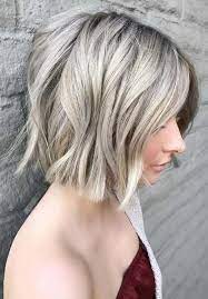 54 Best Short Blunt Bob Haircuts For 2018 Styleschannel Wavy Bob Hairstyles Wavy Bob Haircuts Messy Bob Hairstyles