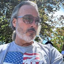 Noise inside steering wheel of first gen Tundra?