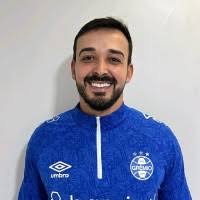 1600+ perfis com “Steffens”