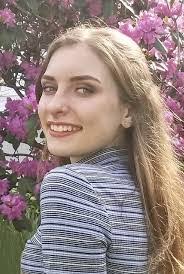 Alexis Vanhorn's Instagram, Twitter & Facebook