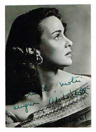 Alida was still not particularly ambitious, but was encouraged by the centro's teachers, particularly the name alida valli was invented for her, and in 1937 she made five films, winning such popularity. Alida Valli